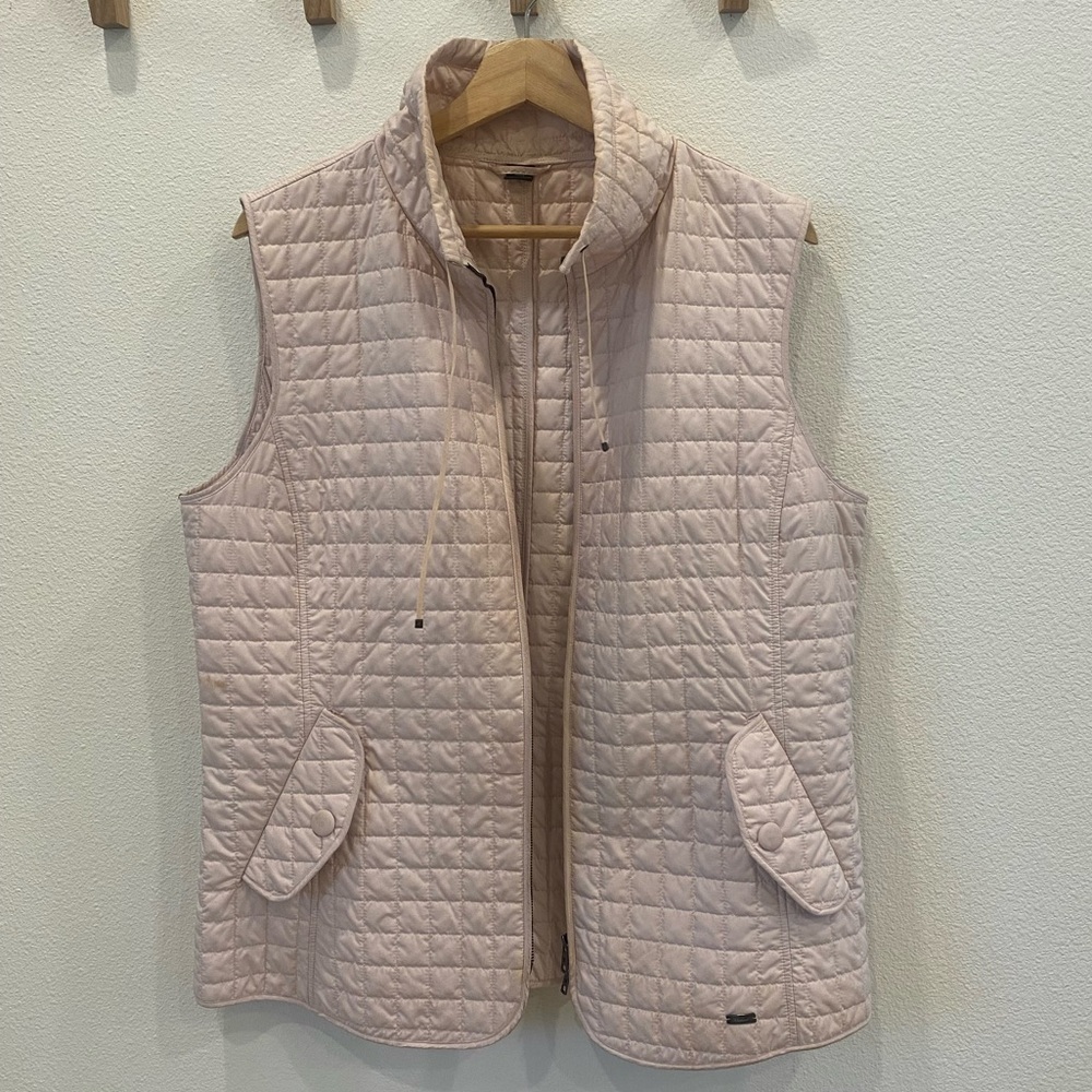 MaxMara Lightly Padded Vest in Light Pink size 14 *flawed